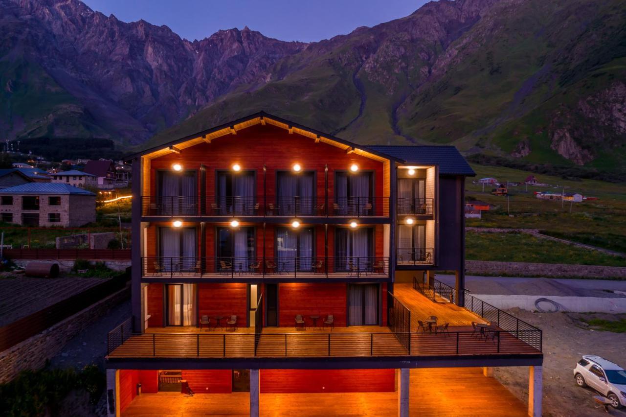 Hotel Darchi Kazbegi Екстер'єр фото