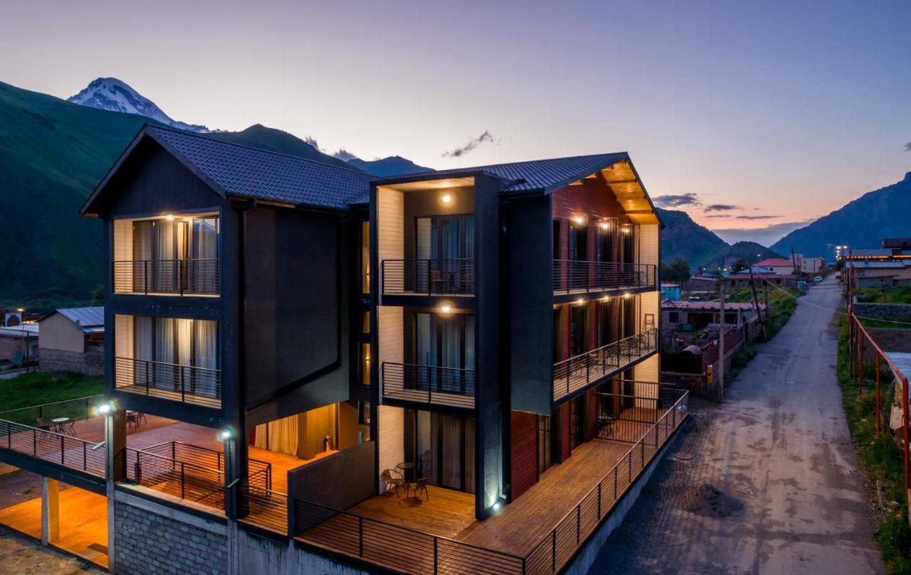 Hotel Darchi Kazbegi Екстер'єр фото