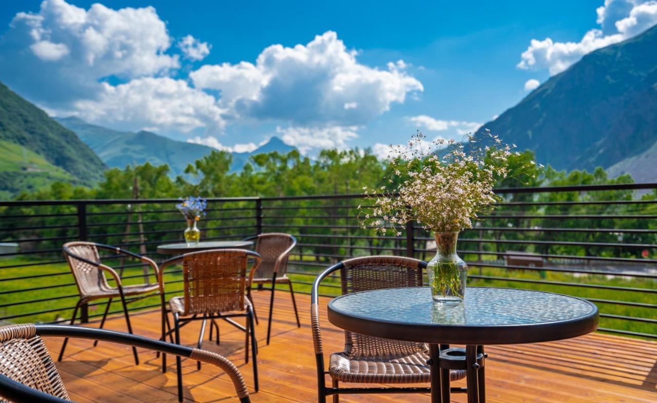 Hotel Darchi Kazbegi Екстер'єр фото